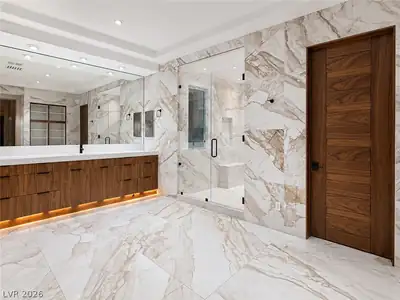 2577 Red Arrow Drive Primary Bathroom