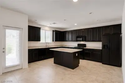 7588 Eastham Bay Avenue, Las Vegas, NV 89179 Kitchen