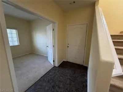 10629 Axis Mountain Court, Las Vegas, NV 89166 Entrance Foyer
