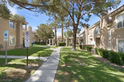 5125 West Reno Avenue 1068 Yard