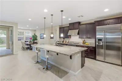 2522 Birch Hollow Street, Henderson