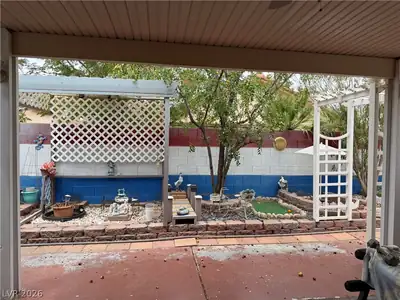 868 Worrell Avenue Patio