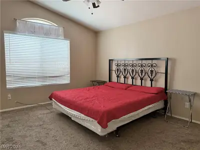 868 Worrell Avenue Bedroom