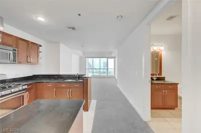 4575 DEAN MARTIN Drive 1203 