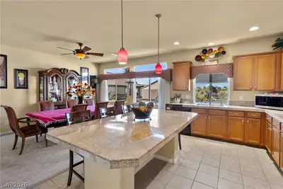 4552 Mission Meadow Circle, Las Vegas, NV 89139 Kitchen