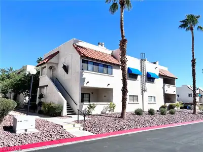 101 Luna Way 118, Las Vegas
