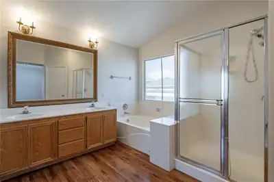 3588 White Mountain Street, Las Vegas, NV 89147 Primary Bathroom