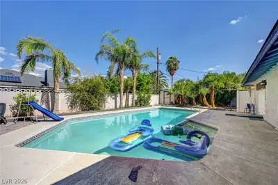 1920 Parkchester Drive Las Vegas, NV 89108