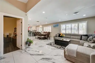 1920 Parkchester Drive, Las Vegas, NV 89108 Living Room