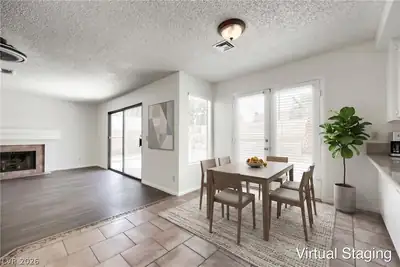 9000 Feather River Court, Las Vegas, NV 89117 Dining Area