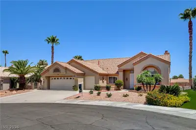 2900 Hawksdale Drive Las Vegas, NV 89134