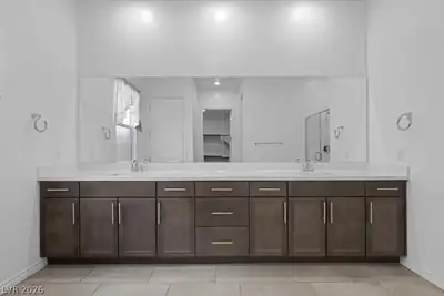 129 Juliette Pointe Lane, Henderson, NV 89011 Primary Bathroom