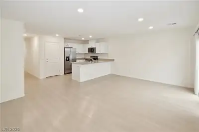 10923 Heatherford Avenue, Las Vegas, NV 89166 Living Room