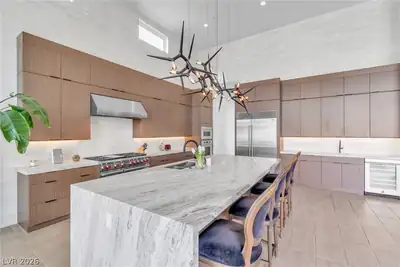 10824 Agate Cliffs Avenue, Las Vegas, NV 89135 Kitchen