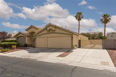 6016 Resort Ridge Street, Las Vegas, NV 89130 Front of Structure