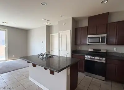 1805 Aria Lights Avenue, North Las Vegas, NV 89081 Kitchen