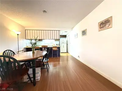 3230 Cameron Street D Dining Area