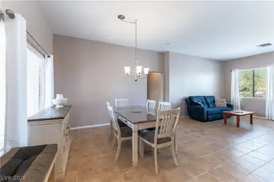 10304 Snyder Avenue, Las Vegas, NV 89134 Dining Area