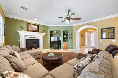9522 Quiet Valley Avenue, Las Vegas, NV 89149 Living Room