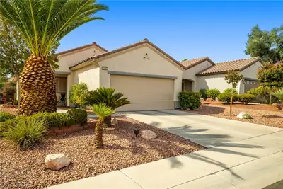 2515 Romanza Road Front of Structure