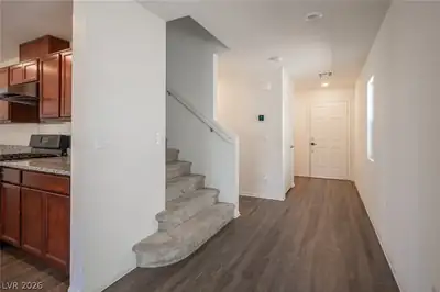 5548 Anshan Street, Las Vegas, NV 89148 Entrance Foyer