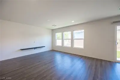 5548 Anshan Street, Las Vegas, NV 89148 Living Room