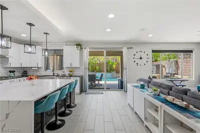 10937 White Alder Place Great Room