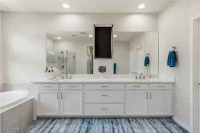 10937 White Alder Place Primary Bathroom