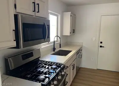10012 Bundella Drive, Las Vegas, NV 89134 
