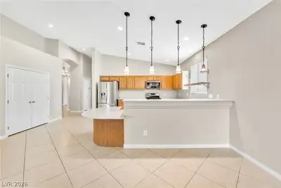109 Whitetail Archery Avenue, North Las Vegas, NV 89084 Kitchen