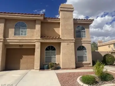 2832 Mill Point Drive, Henderson