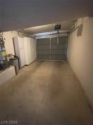 2832 Mill Point Drive Garage