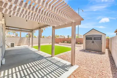 4353 Scarlet Sea Avenue, North Las Vegas, NV 89031 Yard