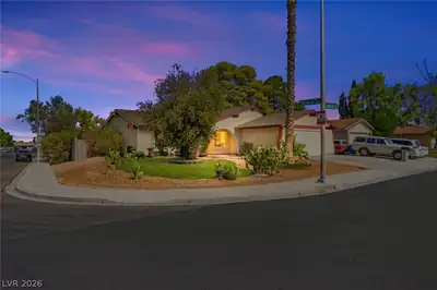 2529 Lakeside Drive, Las Vegas