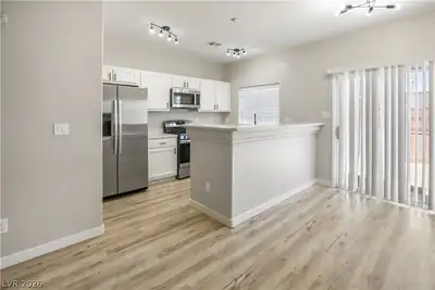 4616 Snake Eyes Street 102 Kitchen