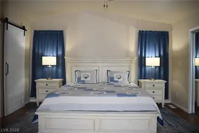 781 Montecito Drive Primary Bedroom