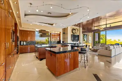 1382 Ruby Sky Court, Henderson, NV 89052 Kitchen