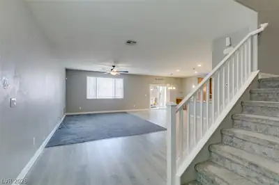 7745 Donner Peak Street, Las Vegas, NV 89166 