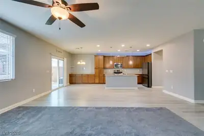 7745 Donner Peak Street, Las Vegas, NV 89166 