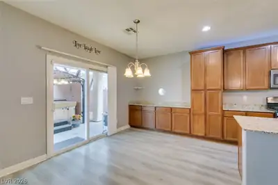 7745 Donner Peak Street, Las Vegas, NV 89166 