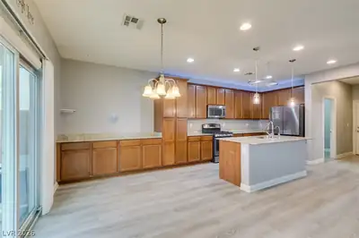 7745 Donner Peak Street, Las Vegas, NV 89166 
