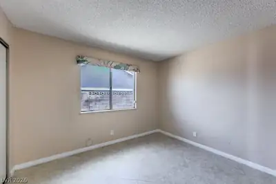 1529 Padova Drive, Las Vegas, NV 89117 Bedroom
