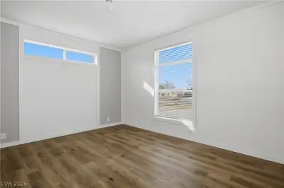 5621 East Saddletree Road Bedroom