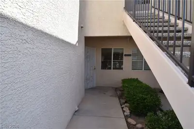 3320 South Fort Apache Road 109 