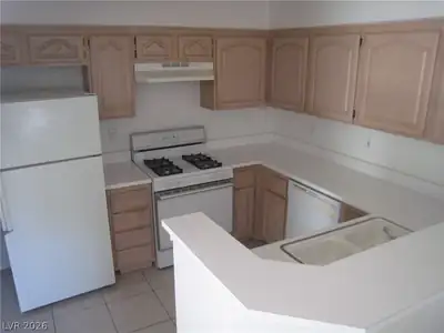 3320 South Fort Apache Road 109 