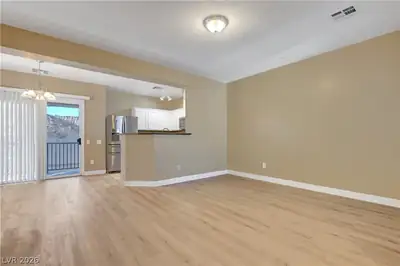 4685 Apulia Drive 202 Living Room