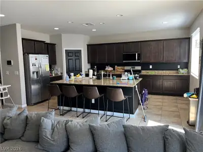 5924 Galway Bay Street, North Las Vegas, NV 89081 Kitchen