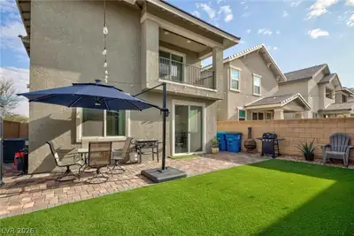 737 Cottonwood Hill Place, Henderson