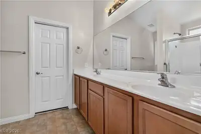 4524 Lower Deck Court, North Las Vegas, NV 89031 Primary Bathroom