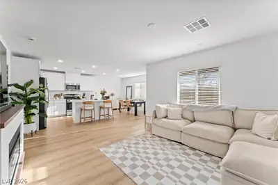 9481 Sky Pointe Drive, Las Vegas, NV 89143 Living Room